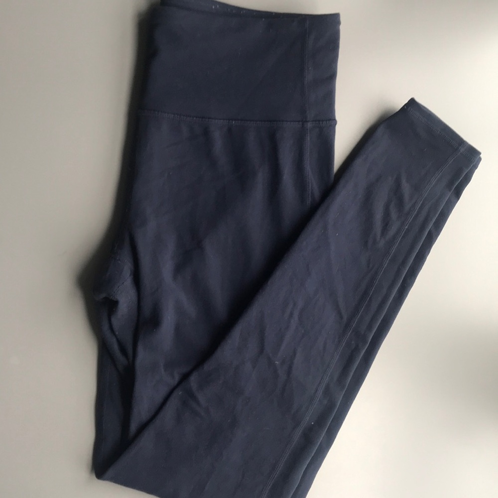 Navy blue leggings